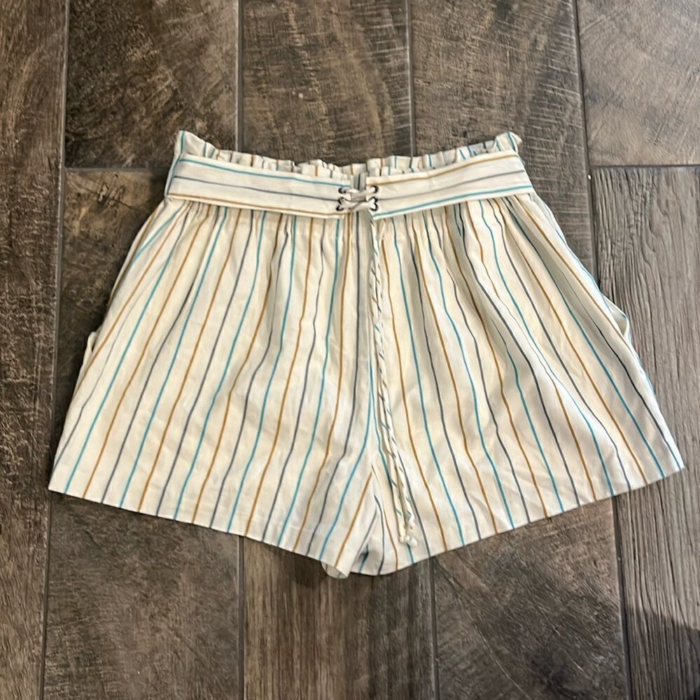 Vintage BCBGeneration striped paper bag shorts